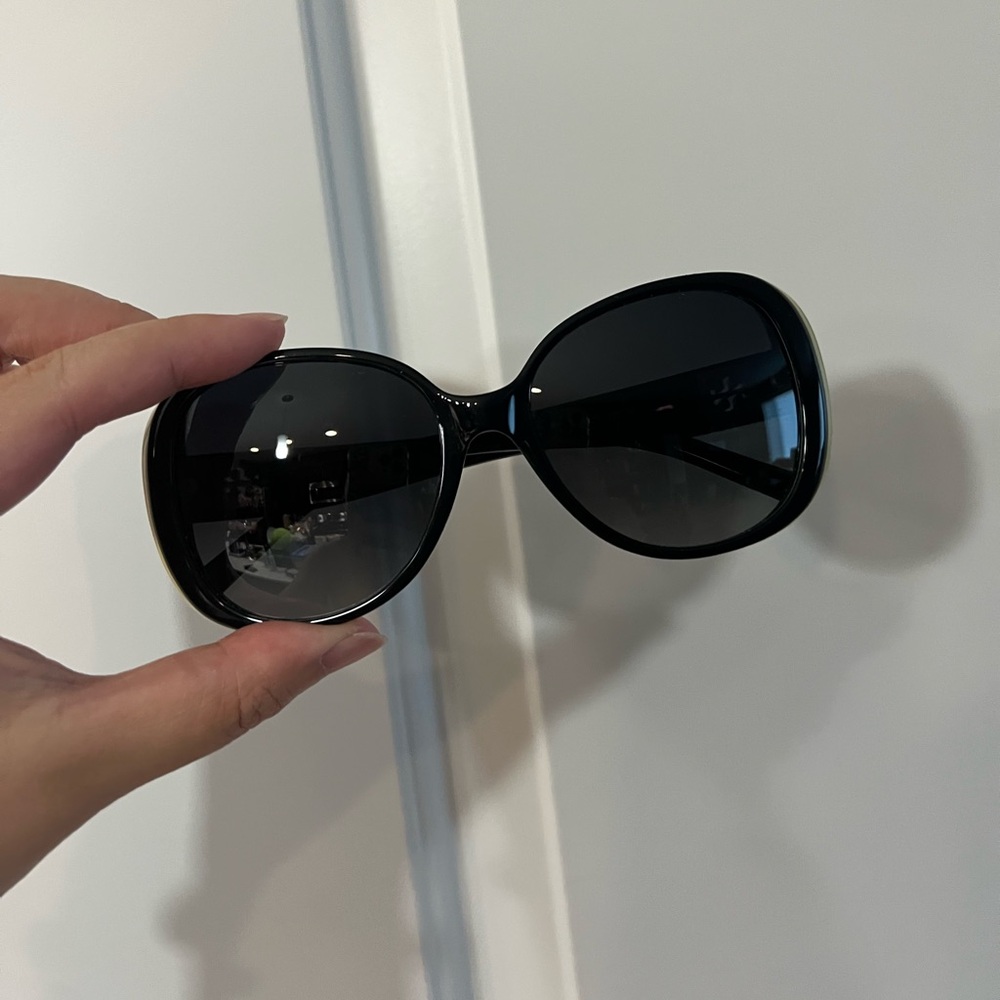 Tory Burch polarized women’s sunglasses